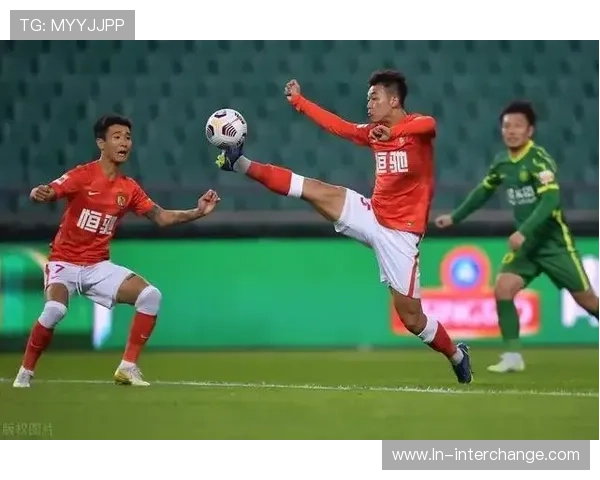 广州足球队强势领跑杯赛积分榜51分优势显著